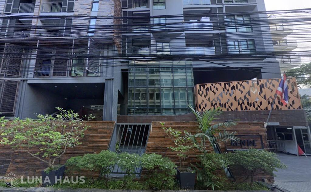 Rende Sukhumvit 23 (เรนด์ สุขุมวิท 23)