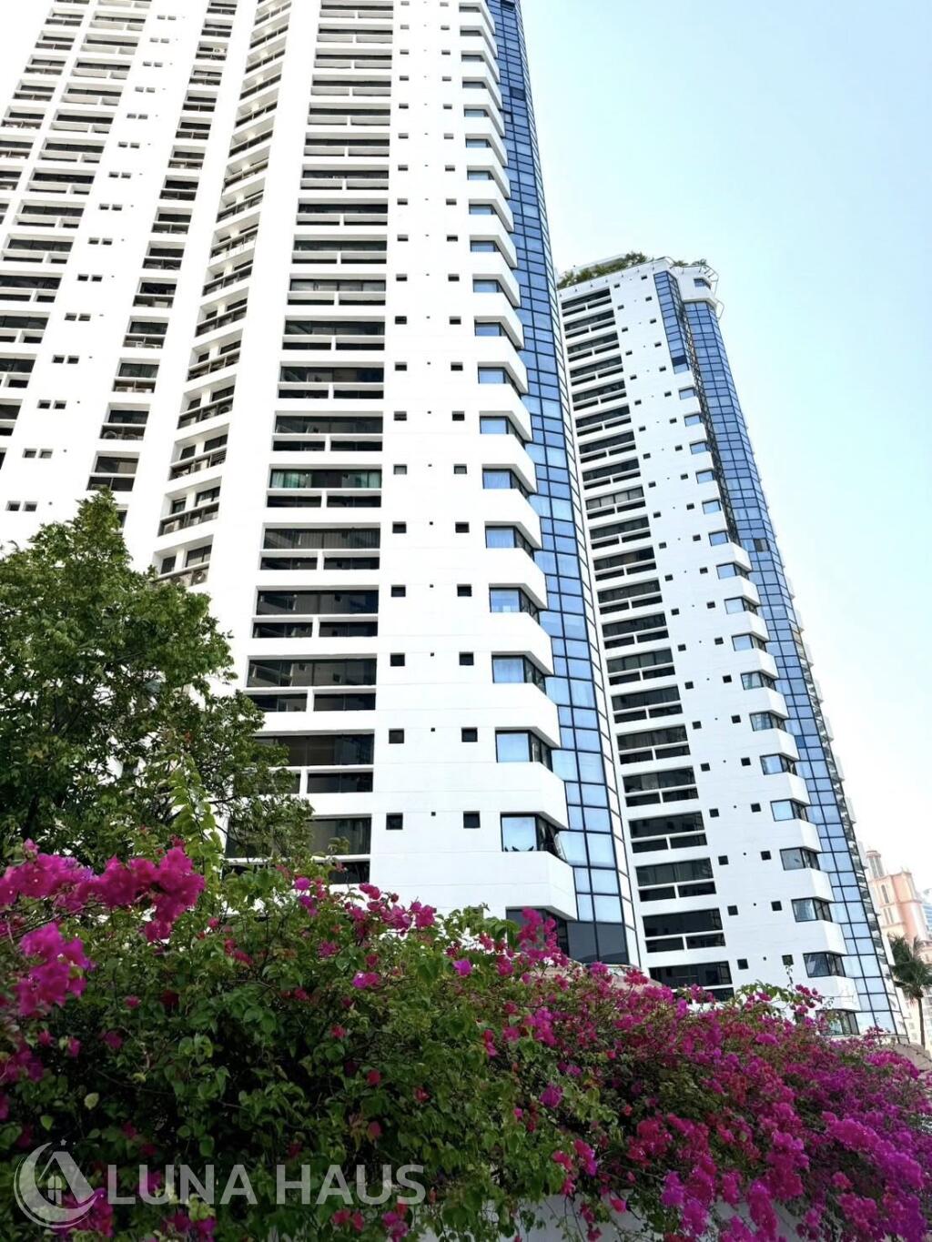 President Park Sukhumvit 24