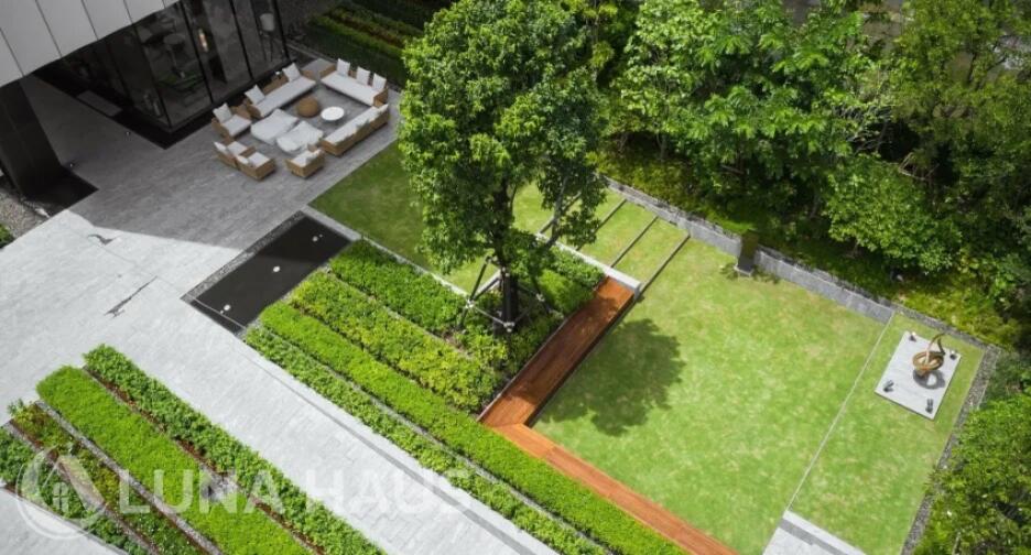 The ESSE Sukhumvit 36 (ดิ เอส สุขุมวิท 36)