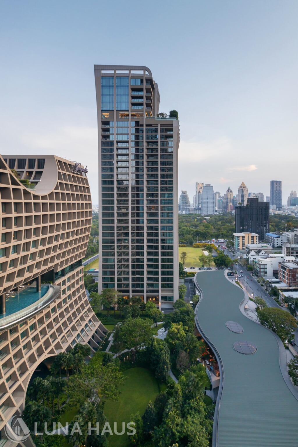 The Residences at Sindhorn Kempinski Hotel Bangkok (เดอะ เรสซิเดนซ์ แอท สินธร เคมปินสกี้ โฮเทล แบงค็อก)