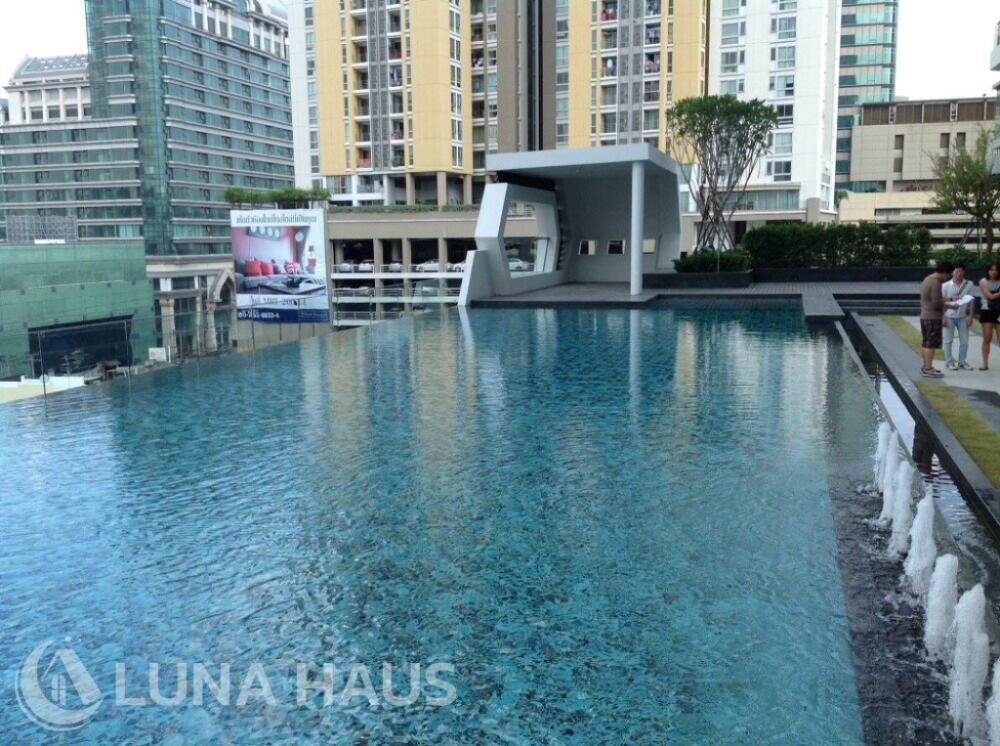 Supalai Premier Asoke (ศุภาลัย พรีเมียร์ อโศก)