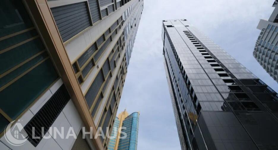 MUNIQ Sukhumvit 23 (มิวนีค สุขุมวิท 23)