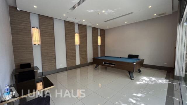 Q Asoke (คิว อโศก)