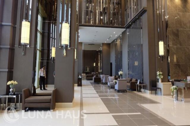 Q Asoke (คิว อโศก)