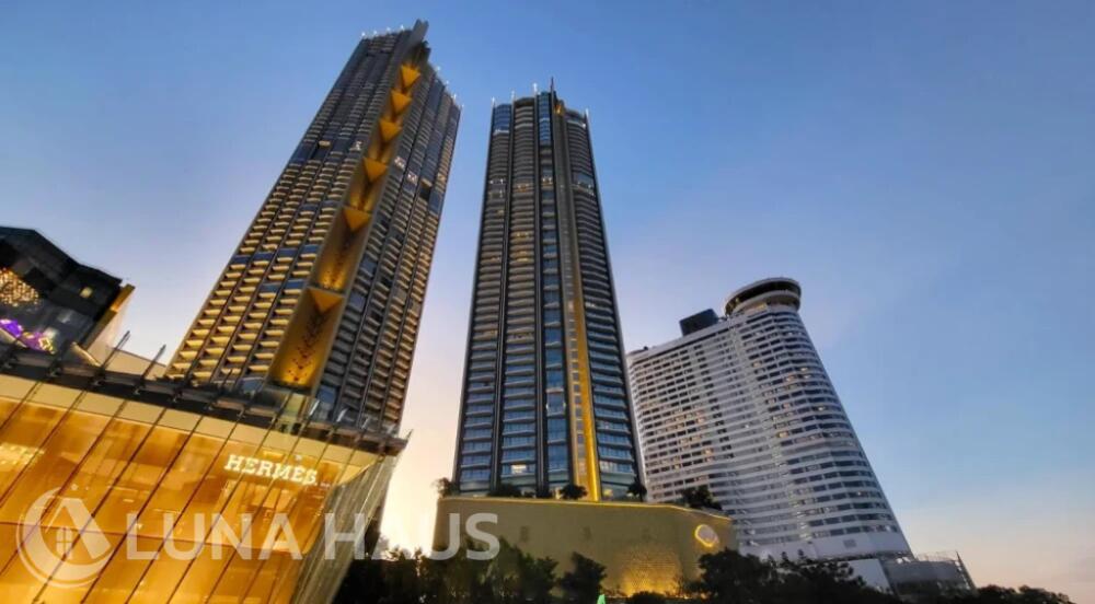 Magnolias Waterfront Residences (แมกโนเลียส์ วอเตอร์ฟรอนท์ เรสซิเดนซ์)