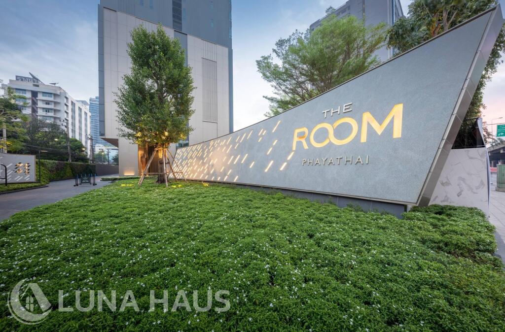 The Room Phayathai (เดอะ รูม พญาไท)