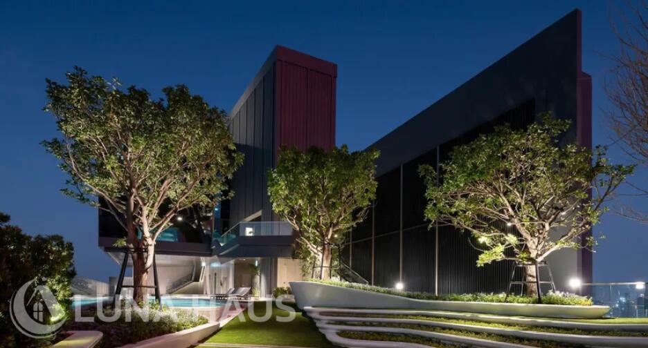 The Room Phayathai (เดอะ รูม พญาไท)