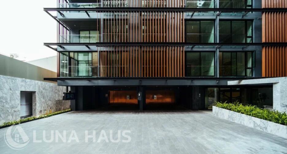 Chalermnit Art De Maison (เฉลิมนิจ อาร์ท เดอ เมซง สุขุมวิท 53)