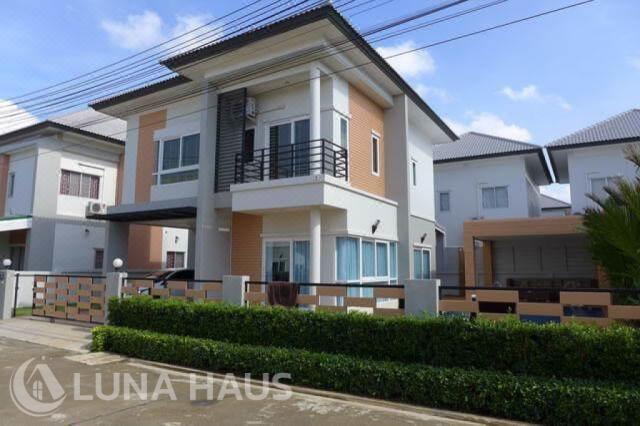 Patta Village (ภัททา วิลเลจ)