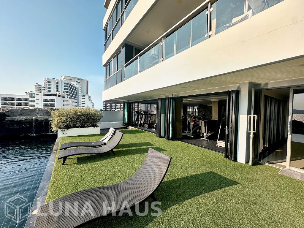 The Senate Residences (เดอะ เซเนท เรสซเดนซ์) - photo 4