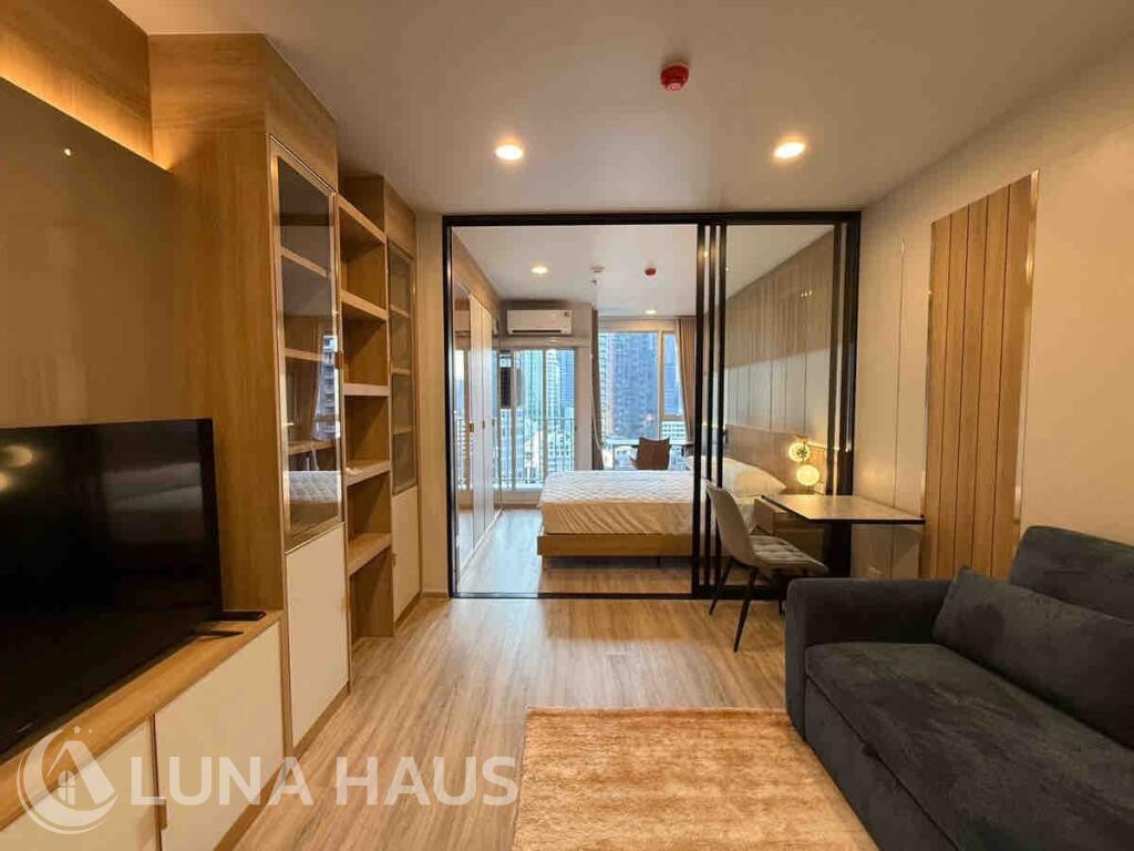 Brand-new 1 Bedroom Condo Near BTS Thonglor, Sukhumvit - For Rent