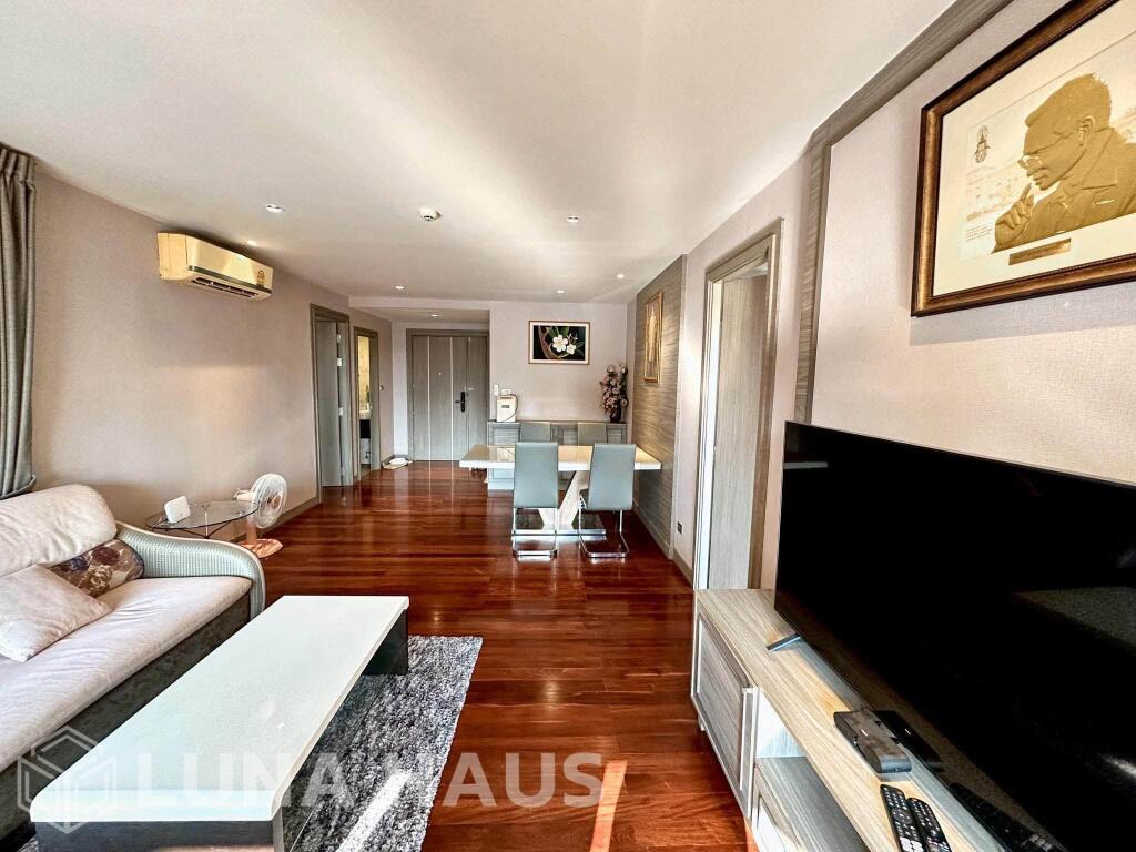 Modern Spacious 2-Bedroom Condo Near Cozy Beach (Pratumnak Hill, Pattaya) - For Sale/Rent