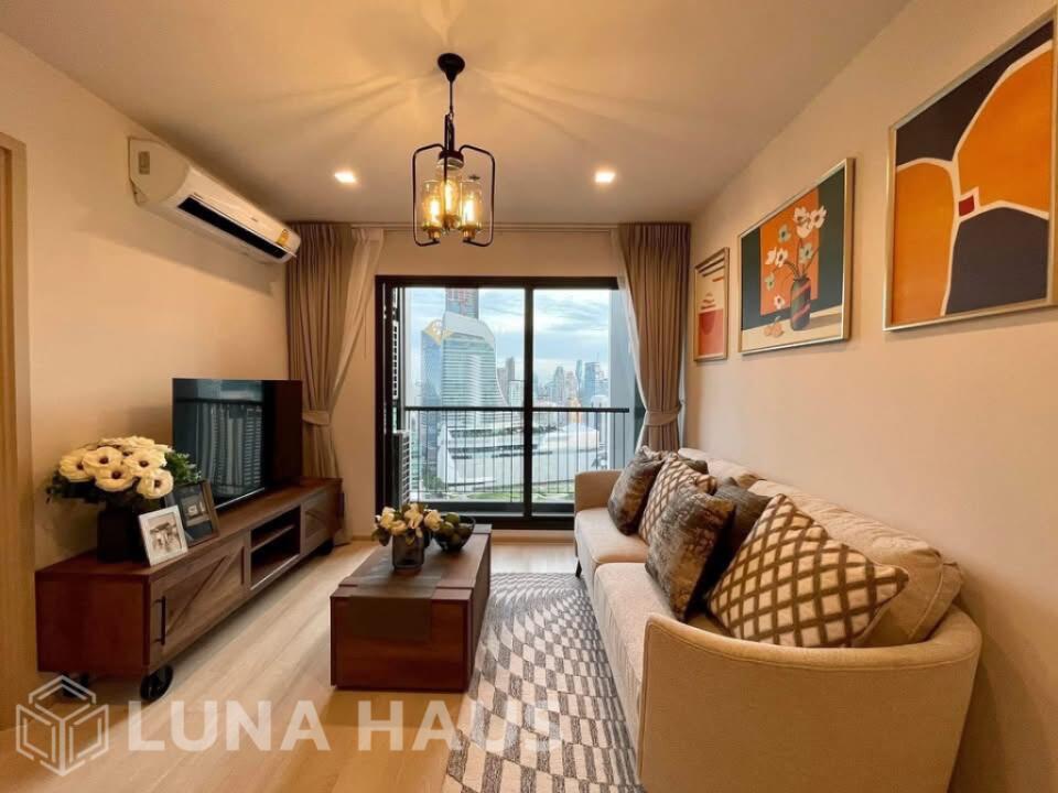 Luxurious High-Floor 2 BR Condo on Wireless Rd. - For Rent