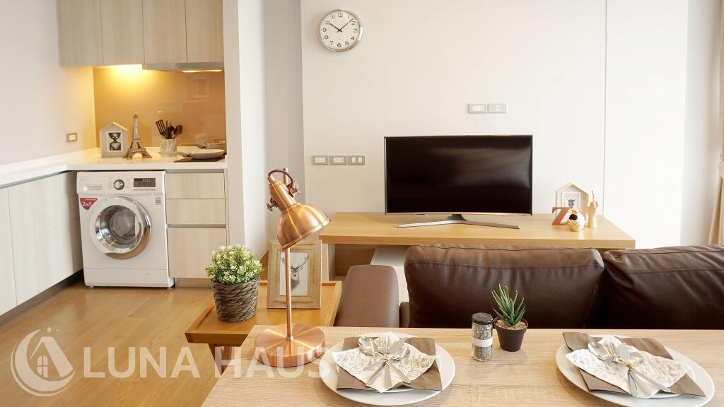 1 Bedroom Condo in Phrom-phong, Sukhumvit - For Sale & For Rent